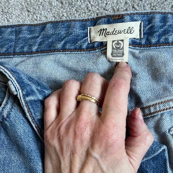 NWOT Madewell Darted Barrel Jean Size 29 - Picture 6 of 9